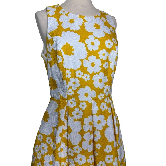 Luxe By Carmen Marc Valvo Yellow White Textured Floral Print Sleeveless Dress 10 - Picture 3 of 9